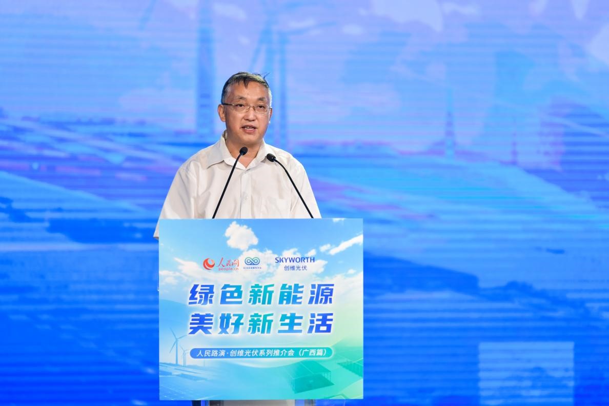 農(nóng)業(yè)農(nóng)村部信息中心主任、黨委書(shū)記王小兵。人民網(wǎng)記者 